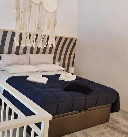 Seaside Sartoria Apartment